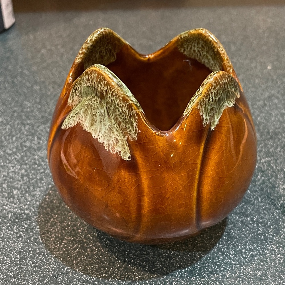 Van Briggle Pottery Tulip Vase, Anna Van Briggle Mid-century Design, 4”